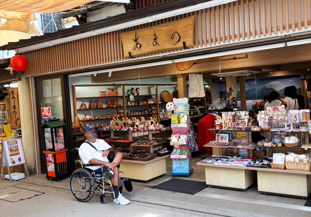 天野商店様の店舗外観